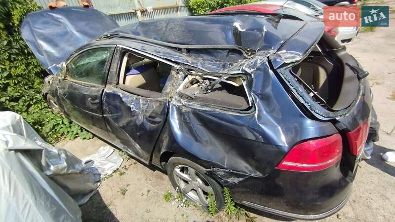 Універсал Volkswagen Passat 2013 в Черкасах