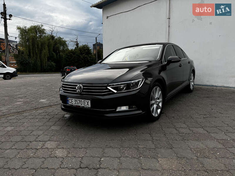 Седан Volkswagen Passat 2014 в Черновцах