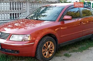 Седан Volkswagen Passat 1998 в 