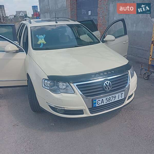 Универсал Volkswagen Passat 2008 в Киеве фото Универсал Volkswagen Passat 2008 в Киеве