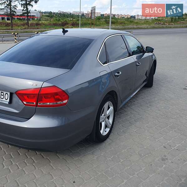 Седан Volkswagen Passat 2015 в Тернополе
