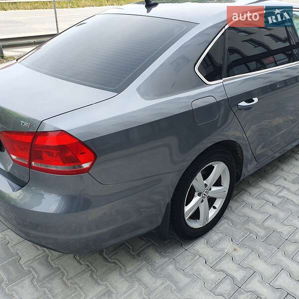 Седан Volkswagen Passat 2015 в Тернополе