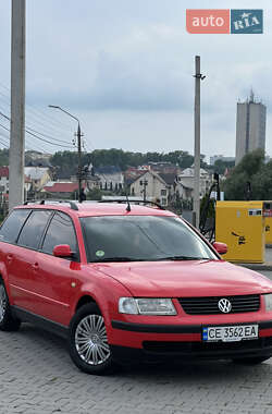 Универсал Volkswagen Passat 1999 в Черновцах