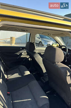 Универсал Volkswagen Passat 2000 в 