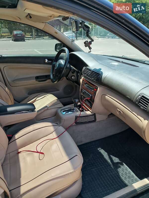 Седан Volkswagen Passat 1997 в Одессе