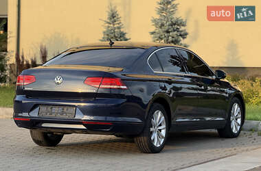 Седан Volkswagen Passat 2015 в 