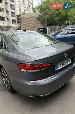Седан Volkswagen Passat 2021 в 