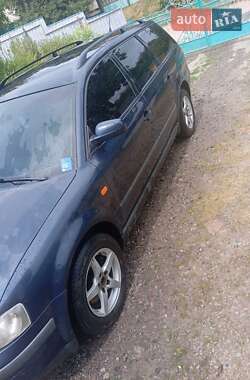 Універсал Volkswagen Passat 1997 в Бару