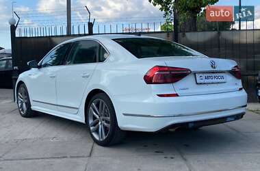 Седан Volkswagen Passat 2017 в 