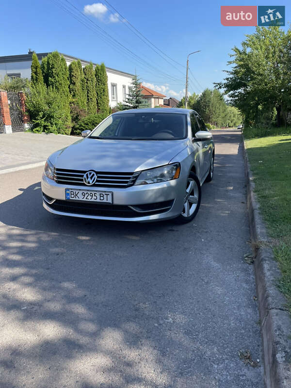 Volkswagen Passat 2013