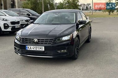 Седан Volkswagen Passat 2017 в 