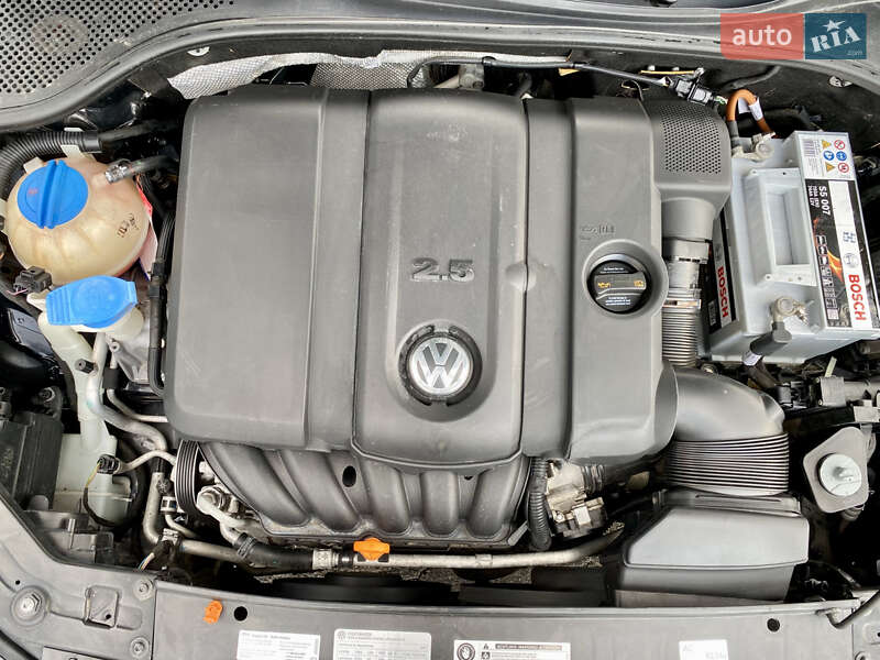 Седан Volkswagen Passat 2012 в Могилев-Подольске