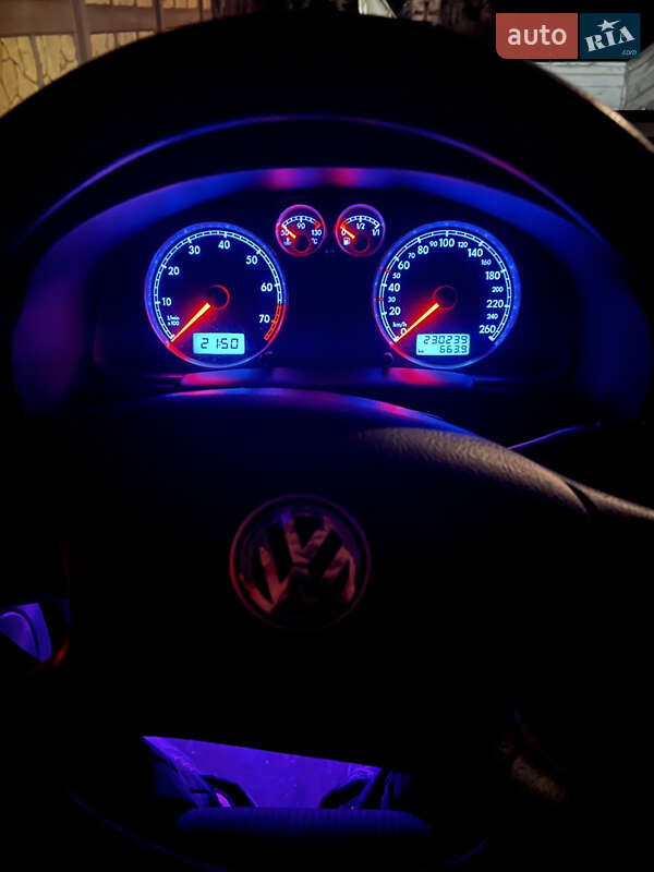 Универсал Volkswagen Passat 2001 в Ильинцах фото 16 Универсал Volkswagen Passat 2001 в Ильинцах