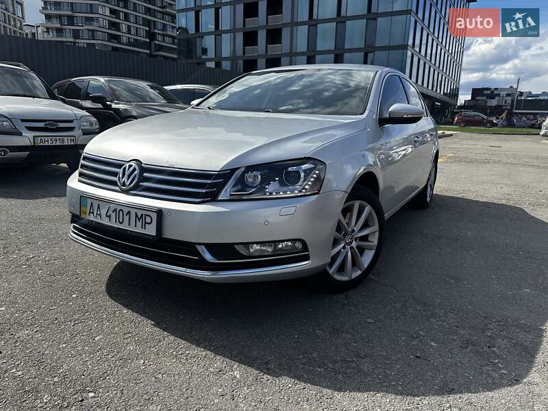 Volkswagen Passat 2012