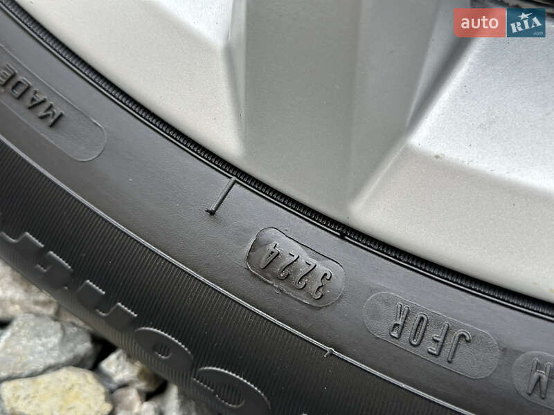 Универсал Volkswagen Passat 2020 в Ужгороде