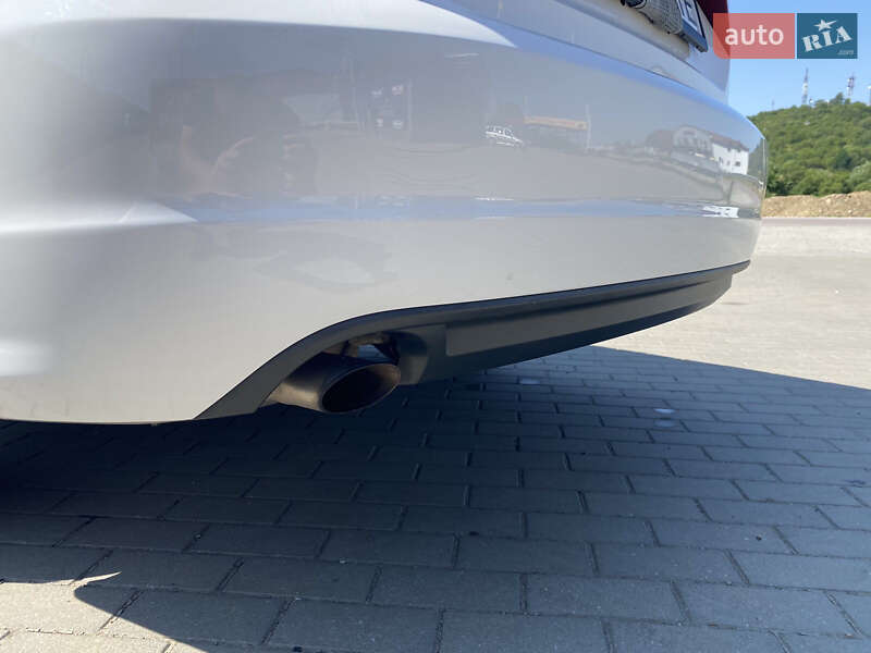 Седан Volkswagen Passat 2014 в Мукачево