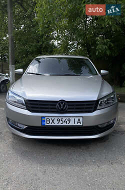 Седан Volkswagen Passat 2011 в Хмельницком