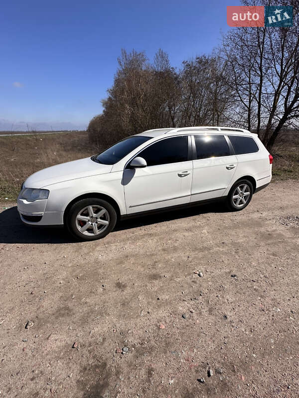 Универсал Volkswagen Passat 2010 в Броварах