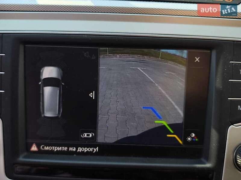Универсал Volkswagen Passat 2016 в Киеве