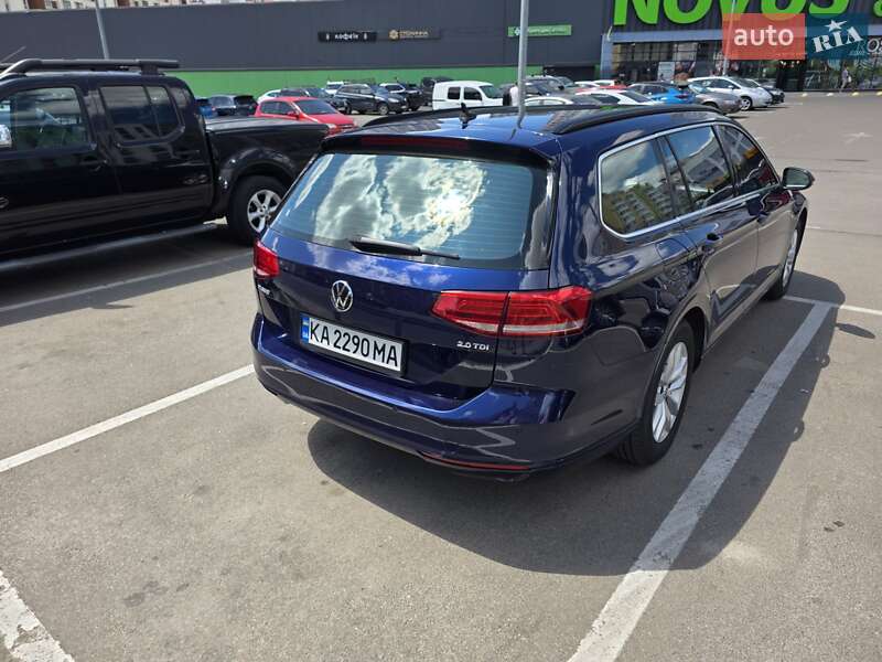 Универсал Volkswagen Passat 2017 в Киеве