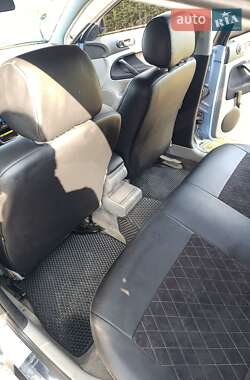 Седан Volkswagen Passat 1998 в 