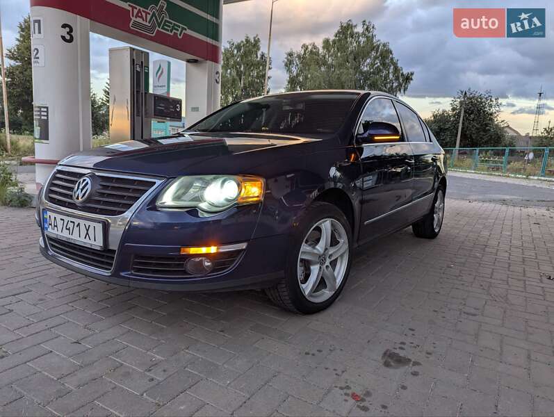 Седан Volkswagen Passat 2009 в Гадяче