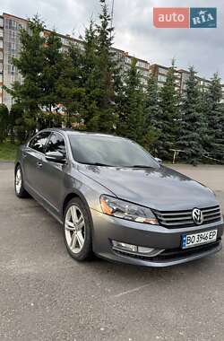Седан Volkswagen Passat 2015 в Тернополі
