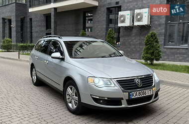 Универсал Volkswagen Passat 2009 в Броварах