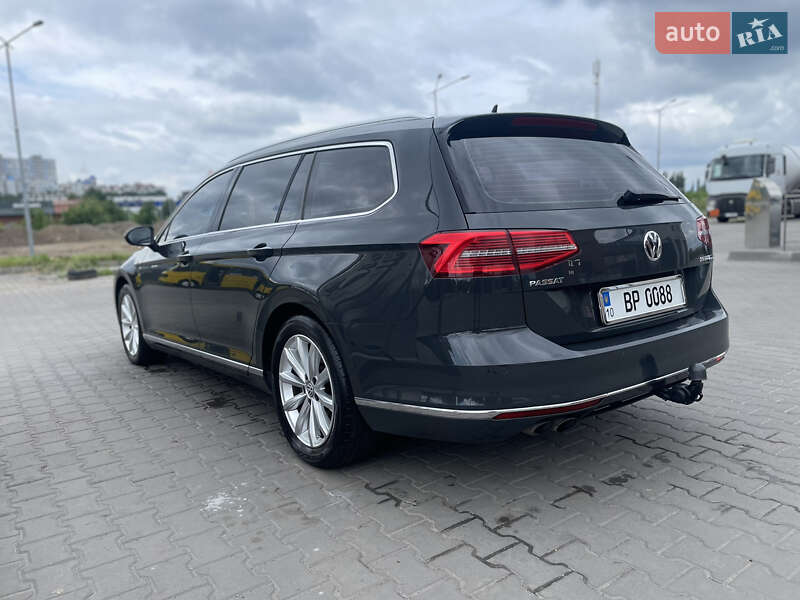 Универсал Volkswagen Passat 2015 в Вишневом