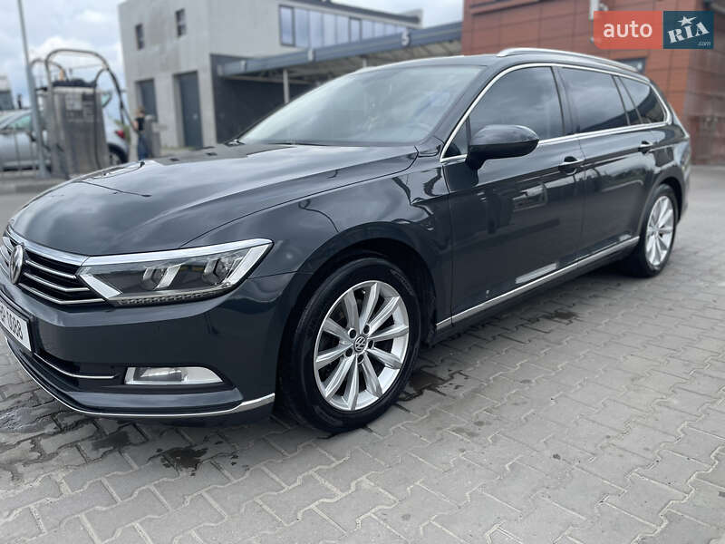Универсал Volkswagen Passat 2015 в Вишневом