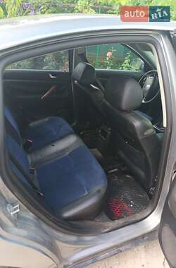 Седан Volkswagen Passat 2001 в 