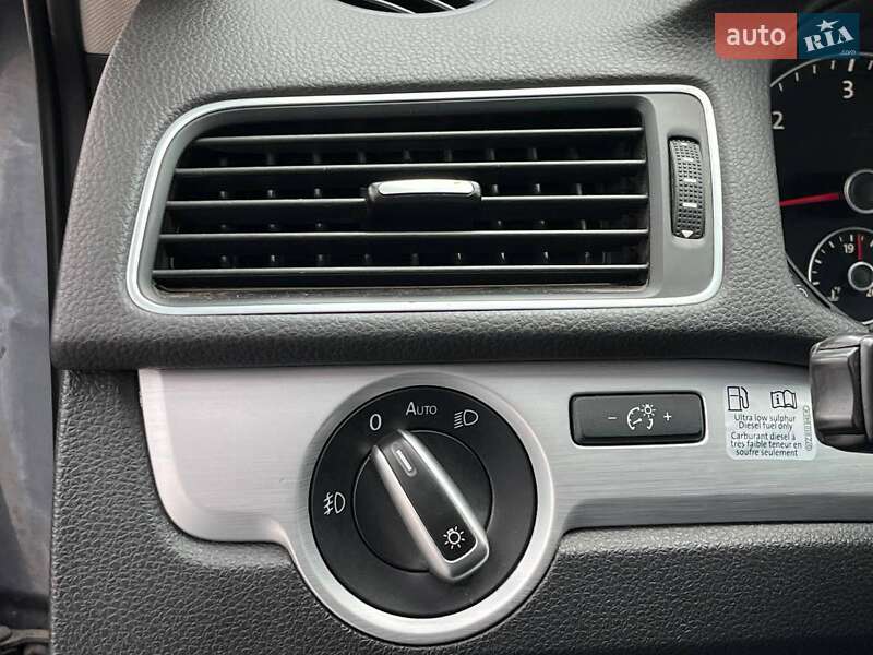 Седан Volkswagen Passat 2012 в Львове фото 19 Седан Volkswagen Passat 2012 в Львове