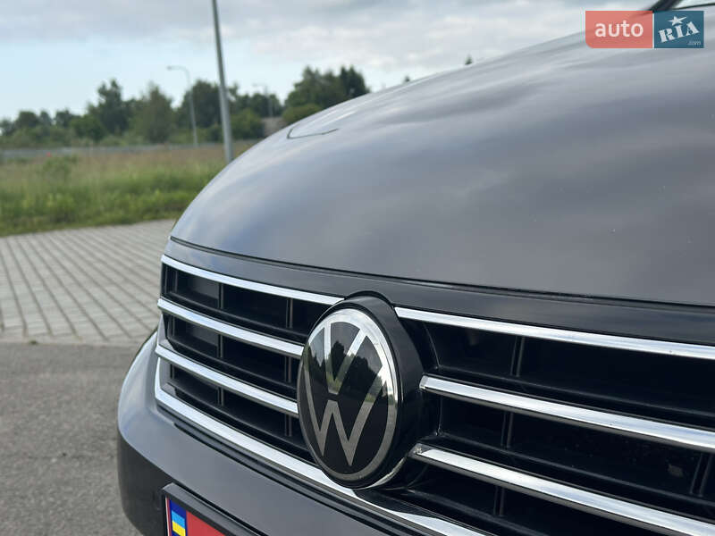 Универсал Volkswagen Passat 2022 в Львове
