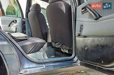 Універсал Volkswagen Passat 1989 в 