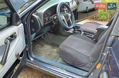 Універсал Volkswagen Passat 1989 в 