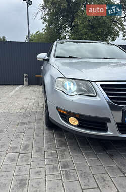 Універсал Volkswagen Passat 2008 в Шполі