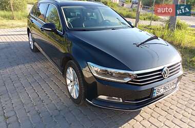 Універсал Volkswagen Passat 2017 в Львові