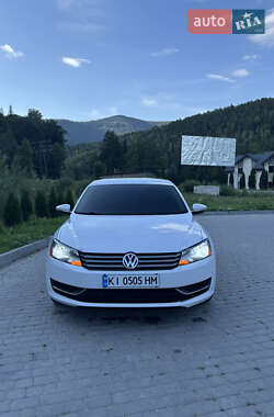 Седан Volkswagen Passat 2012 в Обухове