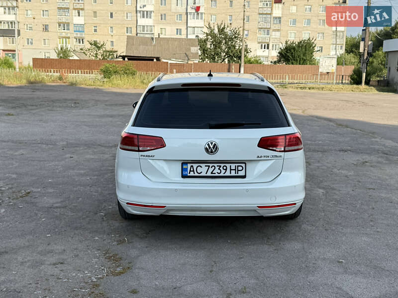 Универсал Volkswagen Passat 2015 в Житомире