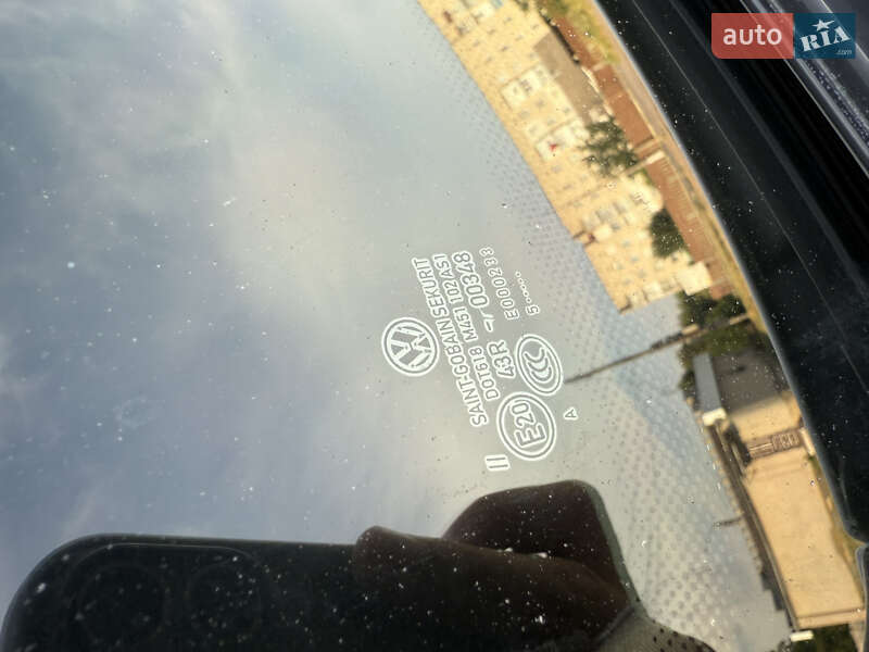 Универсал Volkswagen Passat 2015 в Житомире