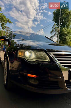 Седан Volkswagen Passat 2007 в Киеве