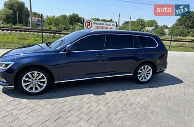 Универсал Volkswagen Passat 2017 в 