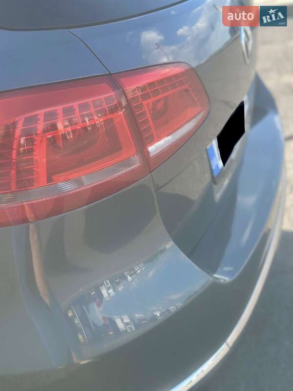 Универсал Volkswagen Passat 2012 в Ужгороде
