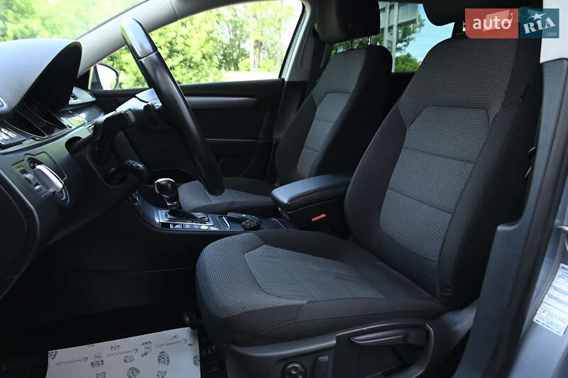 Універсал Volkswagen Passat 2011 в Бердичеві