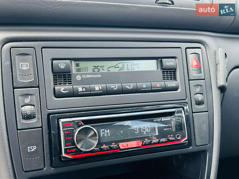 Універсал Volkswagen Passat 2004 в Харкові фото 30 Універсал Volkswagen Passat 2004 в Харкові