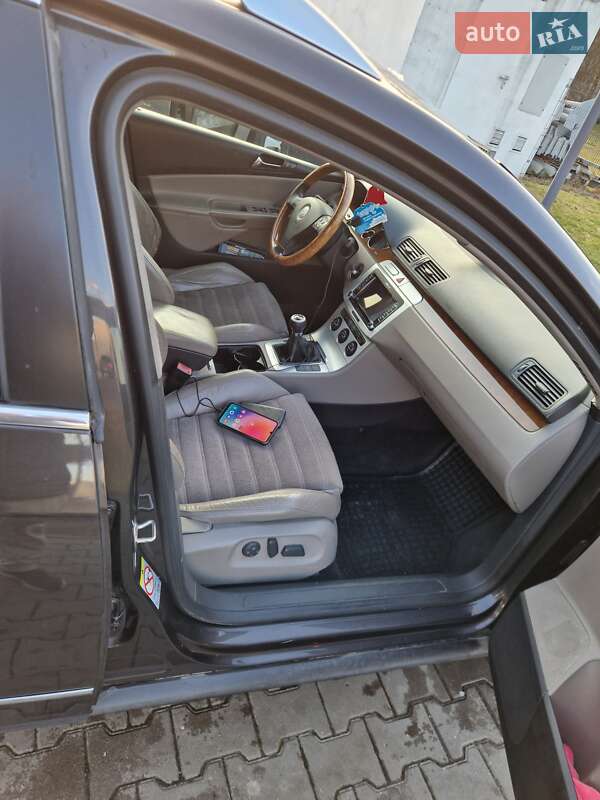 Универсал Volkswagen Passat 2007 в Львове