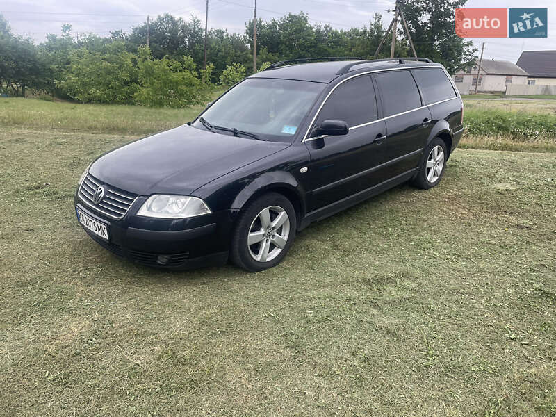 Универсал Volkswagen Passat 2002 в Пирятине