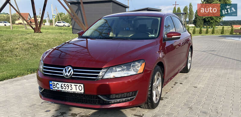 Седан Volkswagen Passat 2014 в Львове