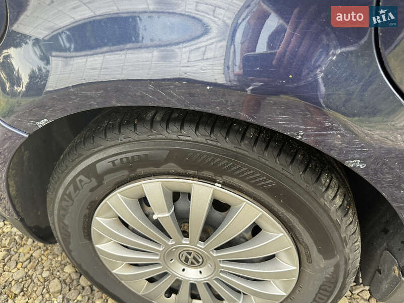 Универсал Volkswagen Passat 1998 в Заболотове