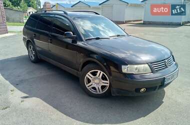 Універсал Volkswagen Passat 1998 в Ромнах